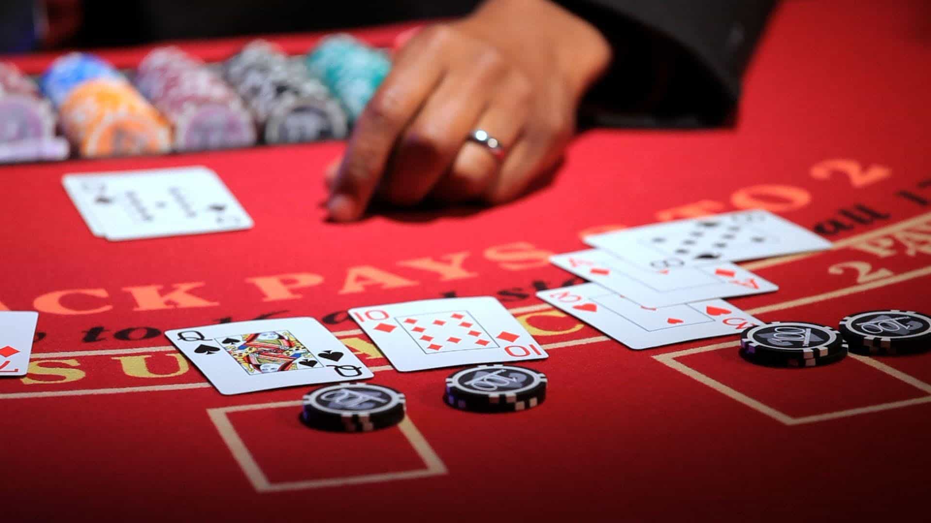 Cambodia Bans Gambling
