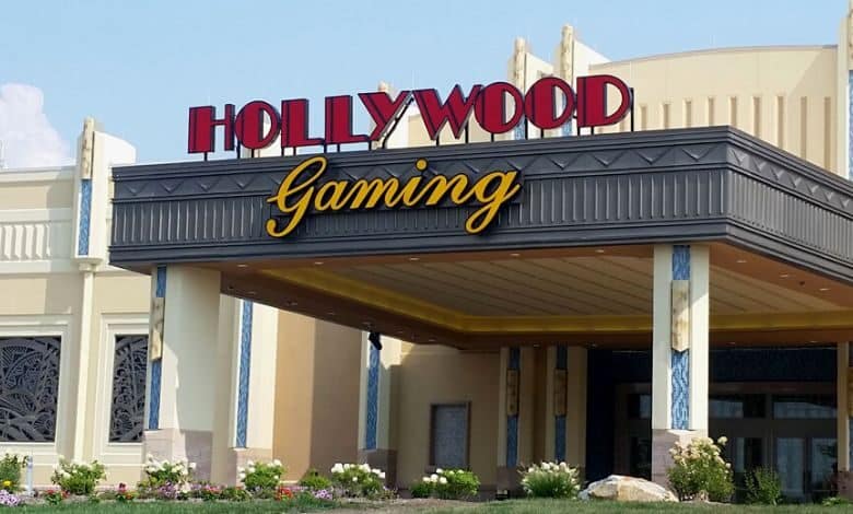Hollywood Gaming To Receive Type A And B Licenses From The Commission