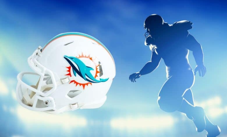 Dolphins Uses 12 Offensive Players During Practice